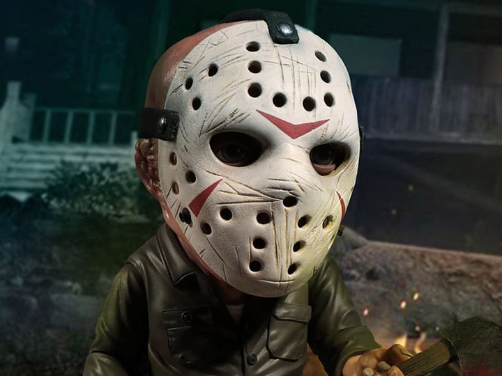 Friday The 13th Deluxe Stylized Jason Figure Gallery Image 1