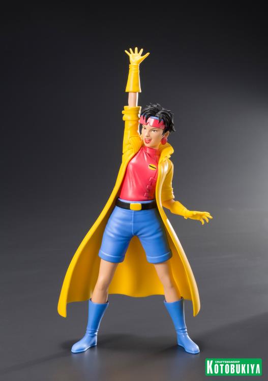 X-Men '92 ArtFX+ Wolverine & Jubilee Statue Two-Pack Gallery Image 6