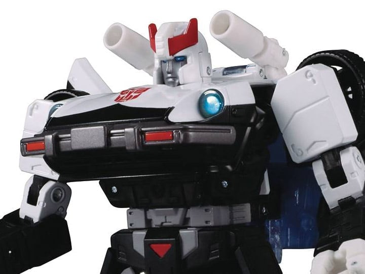 Transformers Masterpiece MP-17+ Prowl Gallery Image 1