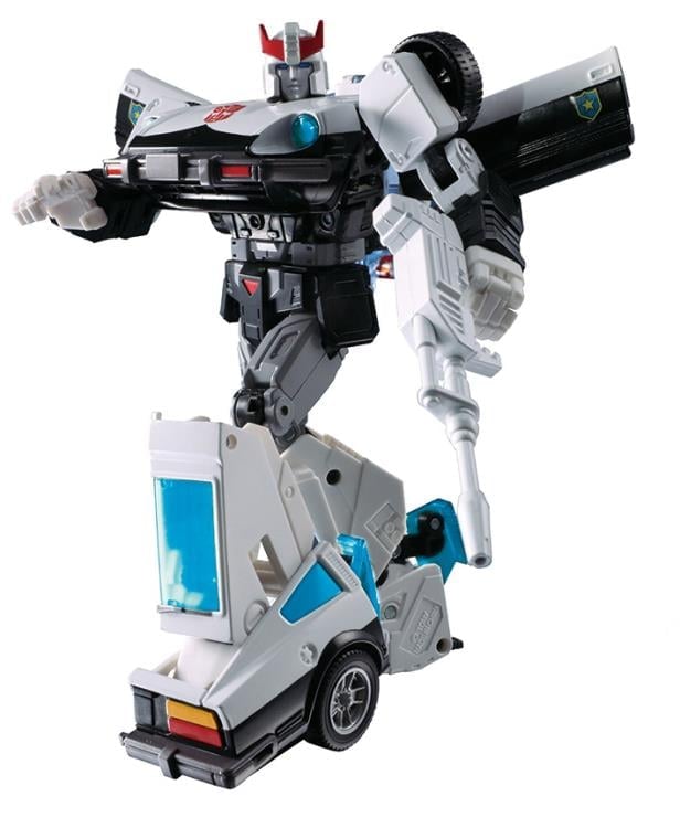 Transformers Masterpiece MP-17+ Prowl Gallery Image 3