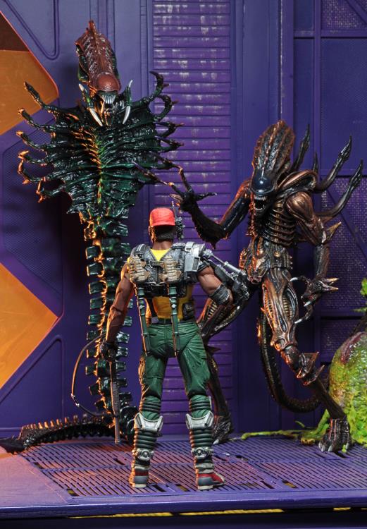 Aliens Series 13 Set of 3 Figures Gallery Image 19