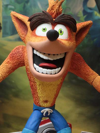 Crash Bandicoot Jet Board Crash Deluxe Figure Gallery Image 2