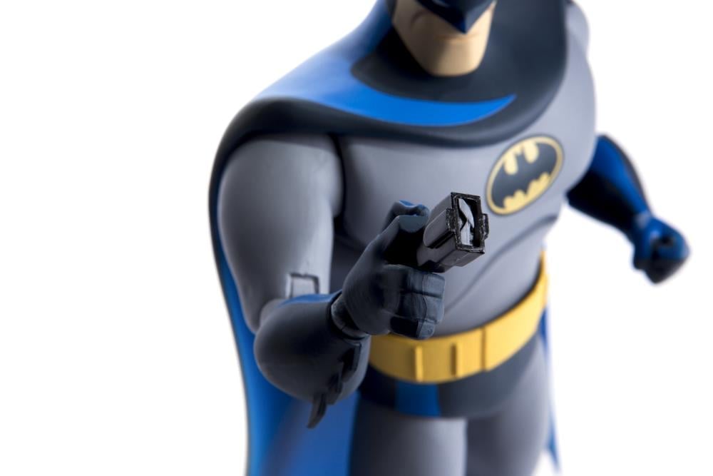 Batman: The Animated Series Batman 1/6 Scale Figure Gallery Image 14