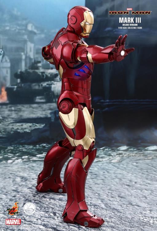 Iron Man QS012 Mark III (Deluxe) 1/4th Scale Collectible Figure Gallery Image 7