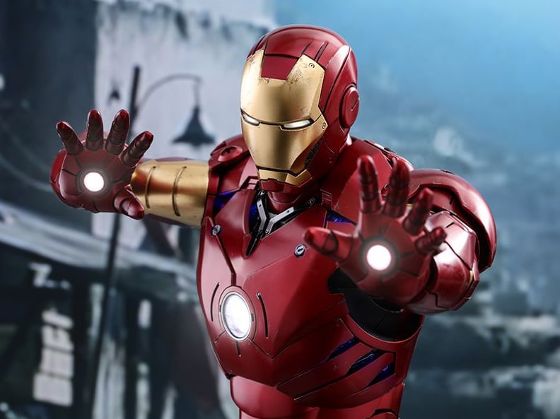 Iron Man QS012 Mark III (Deluxe) 1/4th Scale Collectible Figure Gallery Image 11