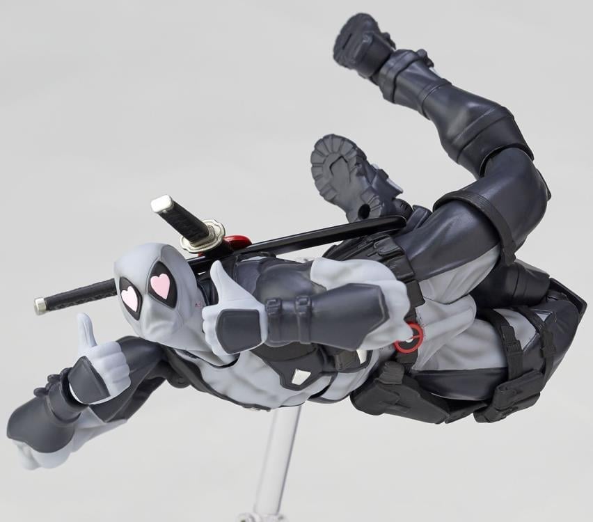 Marvel Amazing Yamaguchi Revoltech No.001EX Deadpool (X-Force) Action Figure Gallery Image 8