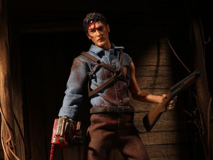 Mezco One:12 Ash | Evil Dead 2 Ash Figure | BigBadToyStore
