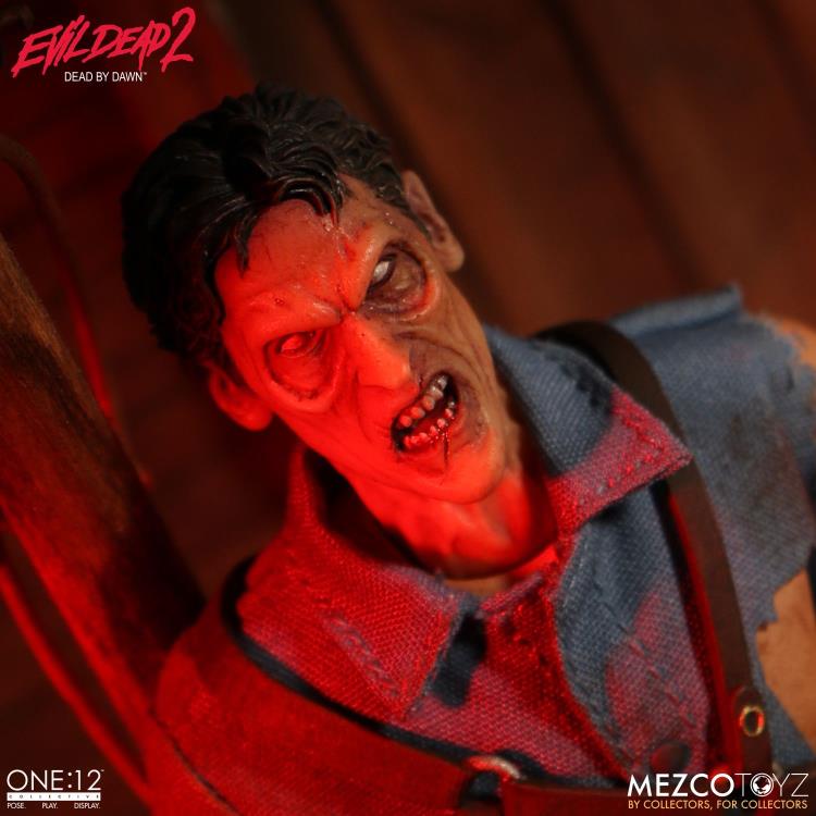 Evil Dead 2 One:12 Collective Ash Gallery Image 9