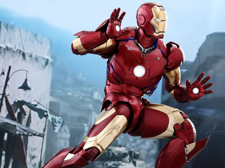 Iron Man QS011 Mark III 1/4th Scale Collectible Figure Gallery Image 6
