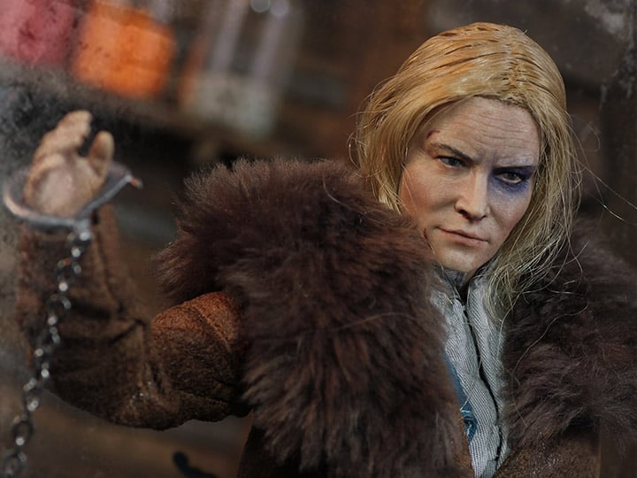 The Hateful Eight Daisy Domergue (The Prisoner) 1/6 Scale Figure Gallery Image 1