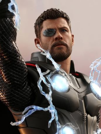 Avengers: Infinity War MMS474 Thor 1/6 Scale Collectible Figure Gallery Image 2