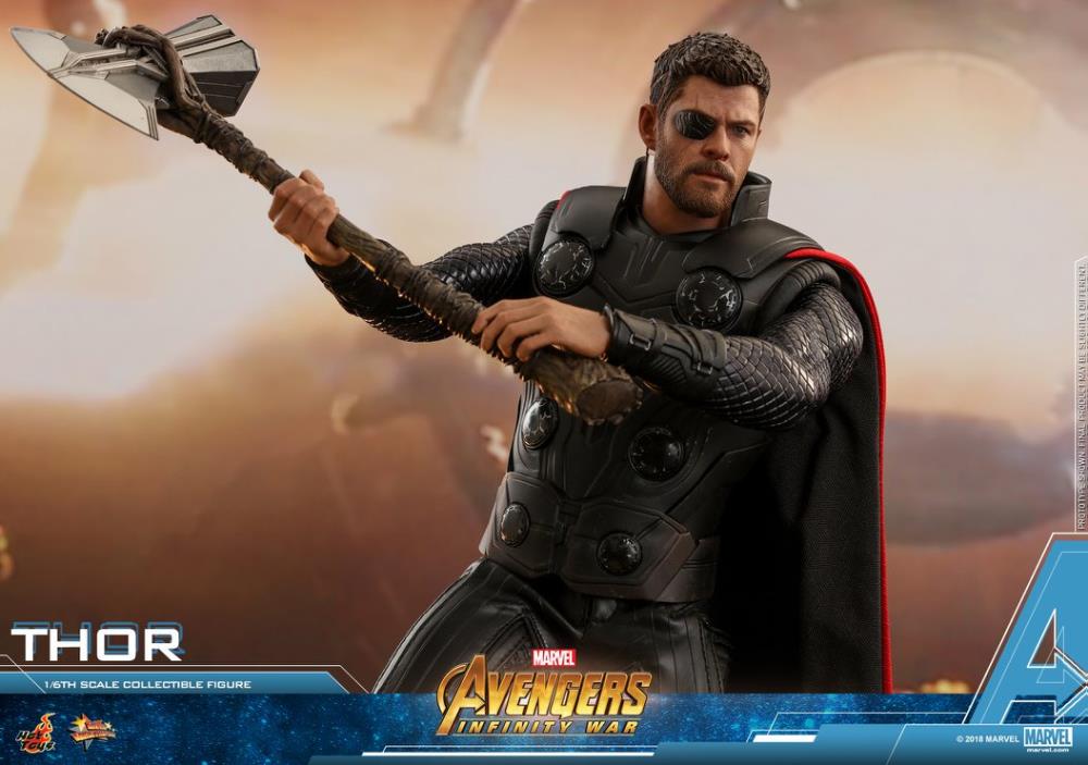 Avengers: Infinity War MMS474 Thor 1/6 Scale Collectible Figure Gallery Image 16