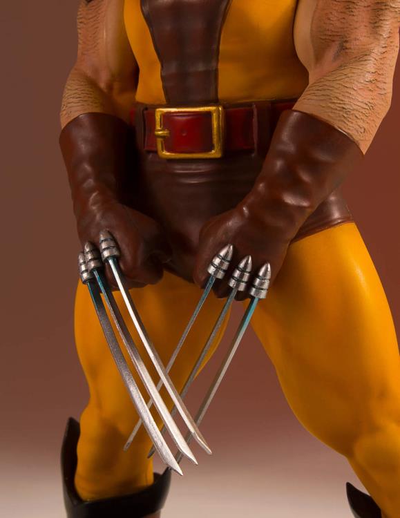 Marvel Collector's Gallery Wolverine (1980) Statue Gallery Image 13