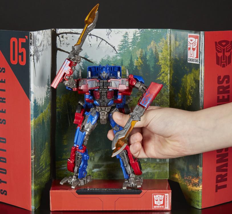 Transformers Studio Series 05 Voyager Optimus Prime Gallery Image 6