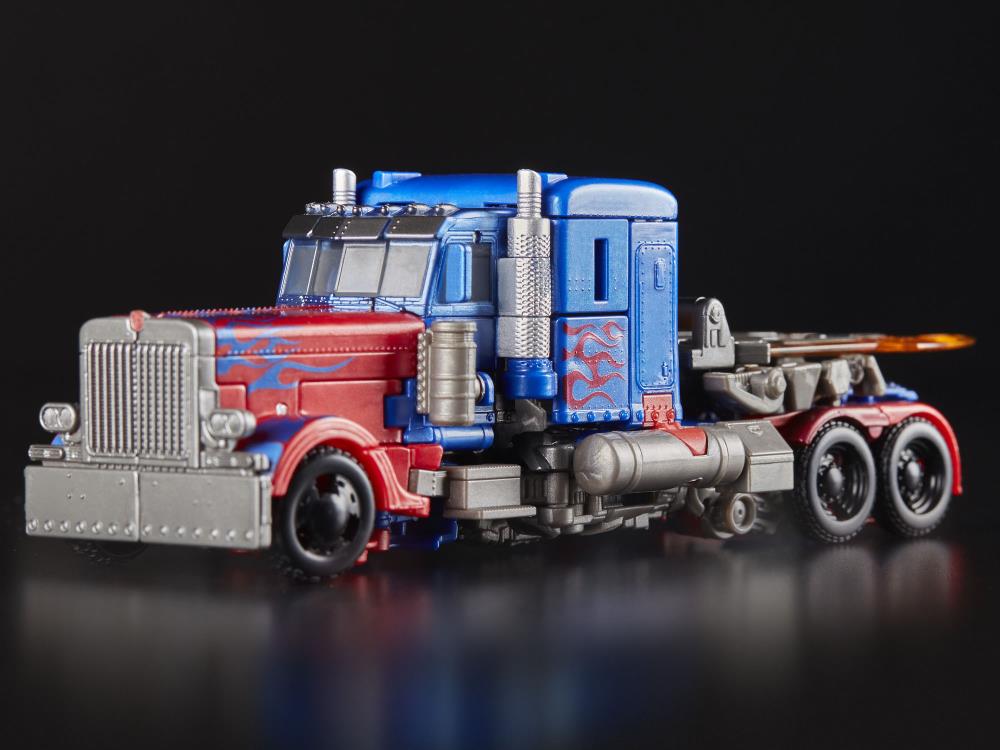 Transformers Studio Series 05 Voyager Optimus Prime Gallery Image 11