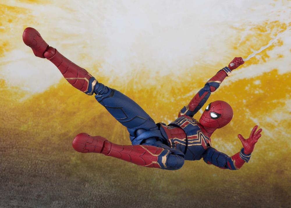 Avengers: Infinity War S.H.Figuarts Iron Spider Action Figure & Tamashii Stage Gallery Image 7