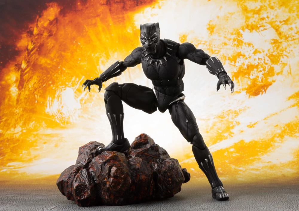Avengers: Infinity War S.H.Figuarts Black Panther Action Figure & Tamashii Effect Gallery Image 6