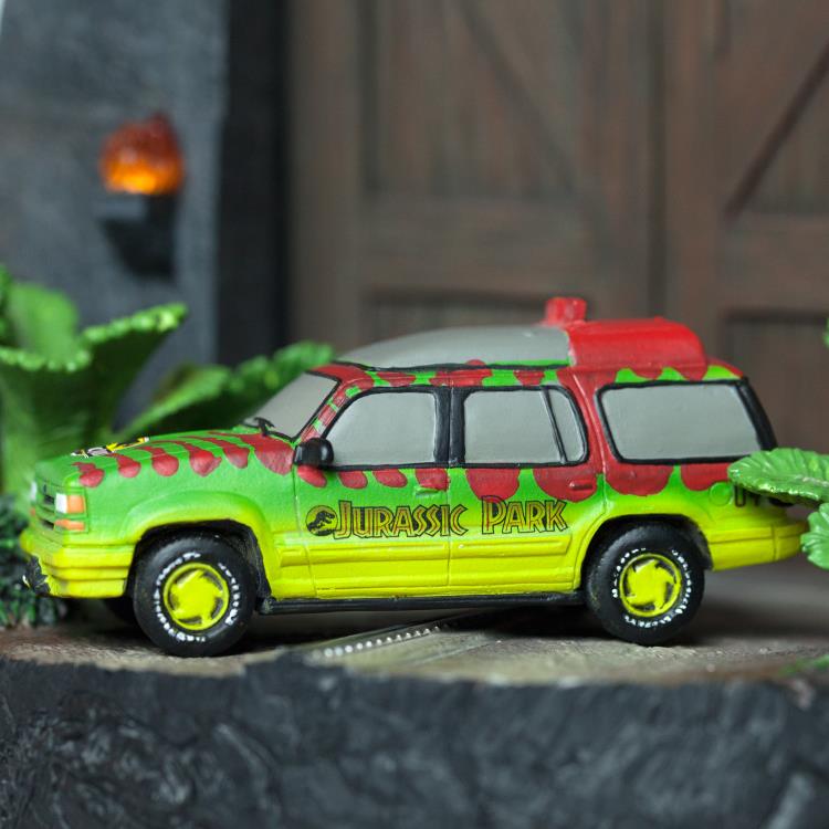Jurassic Park Gates Environment Sculpture Gallery Image 7