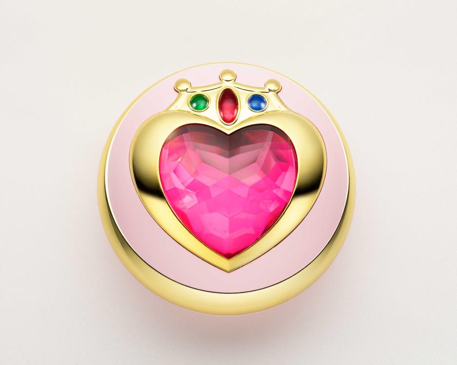 Sailor Moon Proplica Sailor Chibi Moon Prism Heart Compact Gallery Image 3