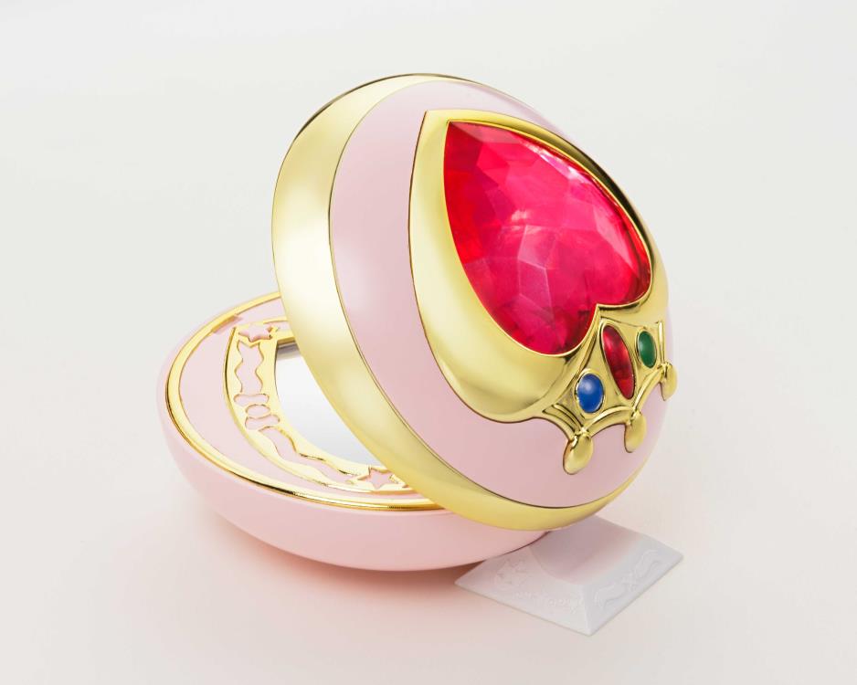 Sailor Moon Proplica Sailor Chibi Moon Prism Heart Compact Gallery Image 11