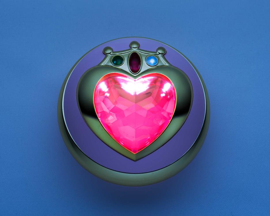 Sailor Moon Proplica Sailor Chibi Moon Prism Heart Compact Gallery Image 7