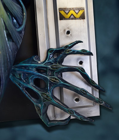 Aliens Alien Queen Life-Size Wall Sculpture Gallery Image 8