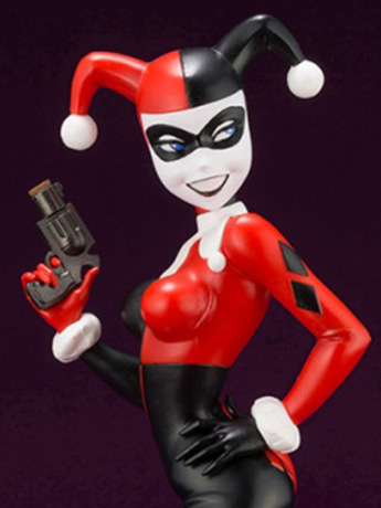 Batman: The Animated Series ArtFX+ Harley Quinn Statue Gallery Image 2