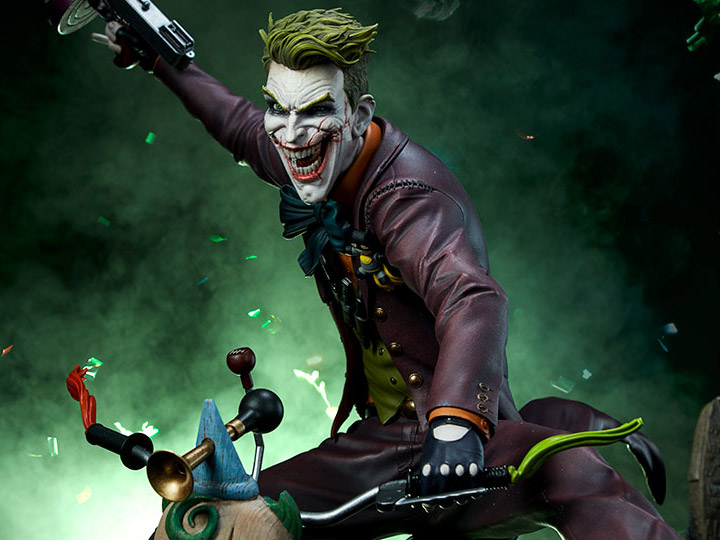 DC Comics Premium Format The Joker Gallery Image 1
