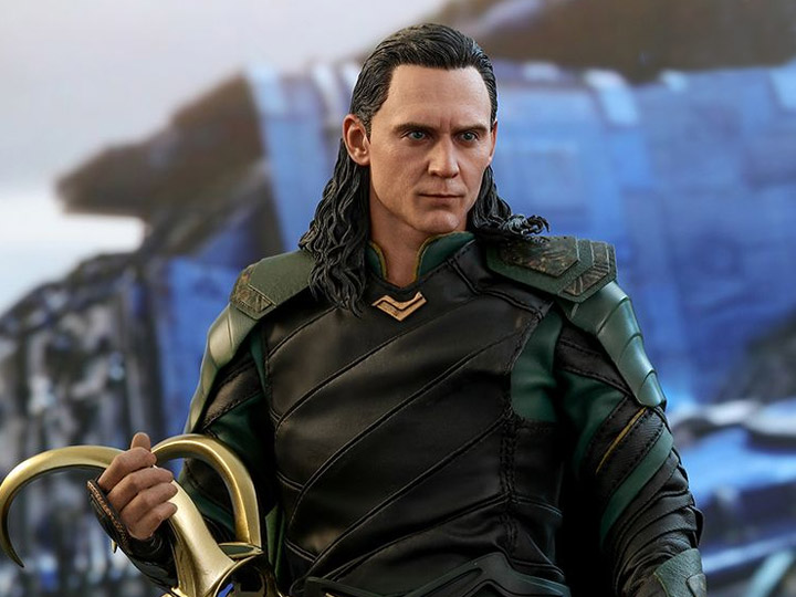 Thor: Ragnarok MMS472 Loki 1/6th Scale Collectible Figure Gallery Image 1