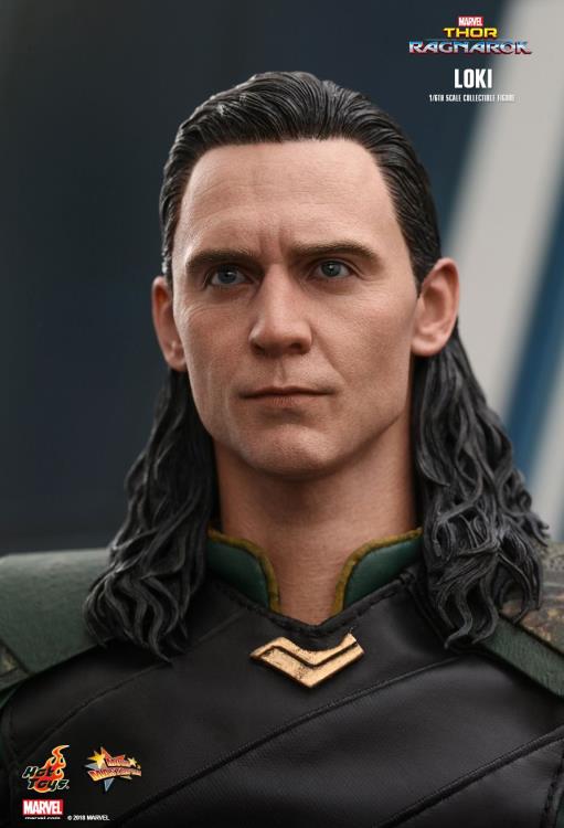 Thor: Ragnarok MMS472 Loki 1/6th Scale Collectible Figure Gallery Image 14