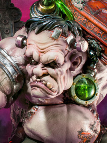 Monster Frankenstein Forever Love Statue Gallery Image 2