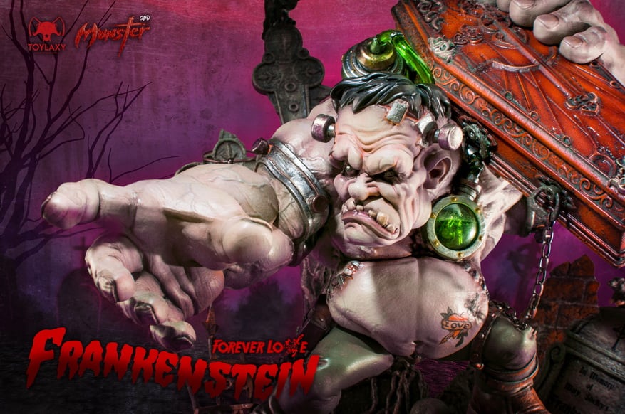 Monster Frankenstein Forever Love Statue Gallery Image 8