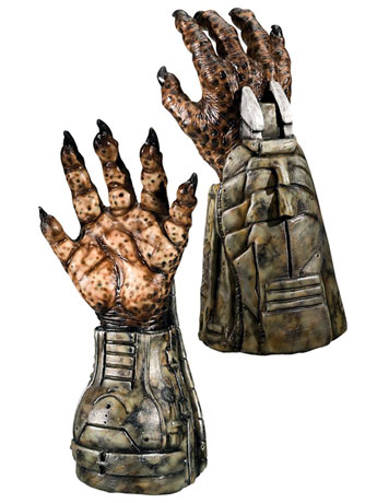 Alien vs. Predator Deluxe Predator Hands Gallery Image 2