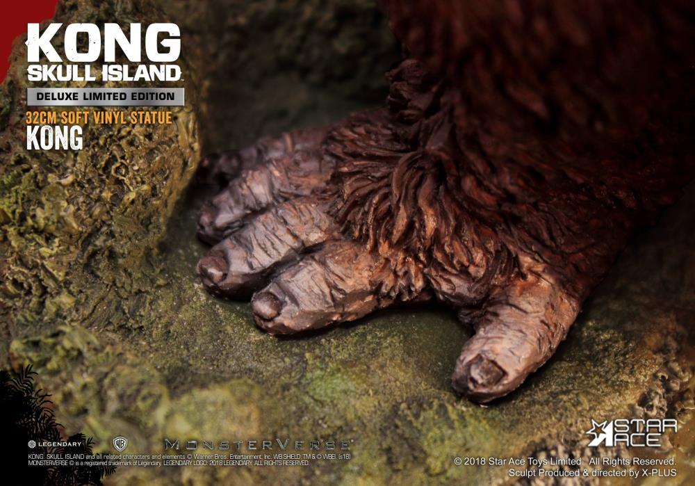 Kong: Skull Island Kong (Deluxe) Soft Vinyl Statue Gallery Image 4
