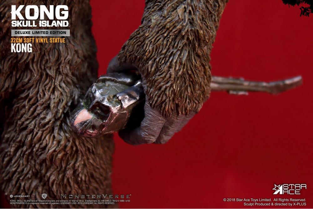 Kong: Skull Island Kong (Deluxe) Soft Vinyl Statue Gallery Image 6