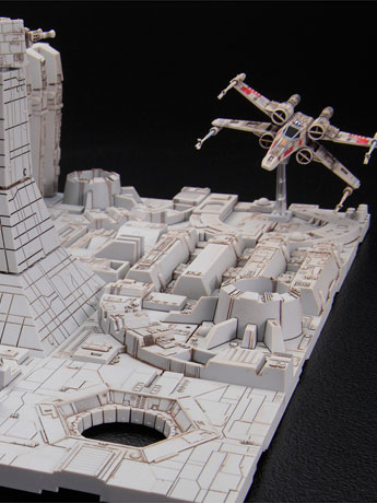 Star Wars: A New Hope Death Star Attack 1/144 Scale Model Kit Gallery Image 2