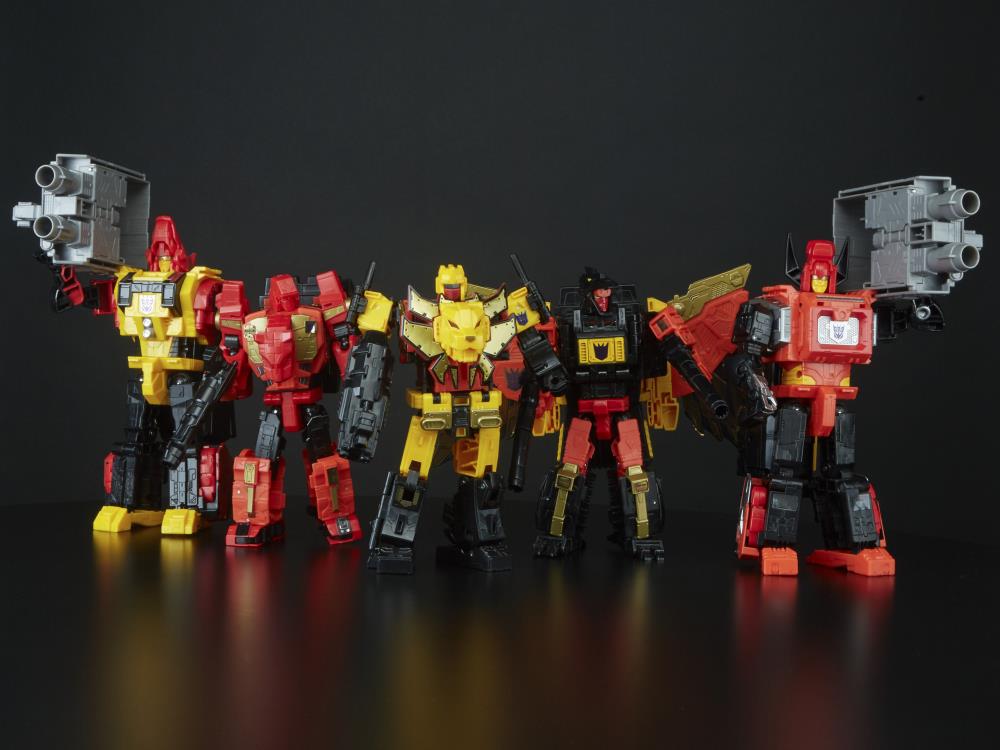 Transformers Power of the Primes Titan Class Predaking Combiner Gallery Image 7
