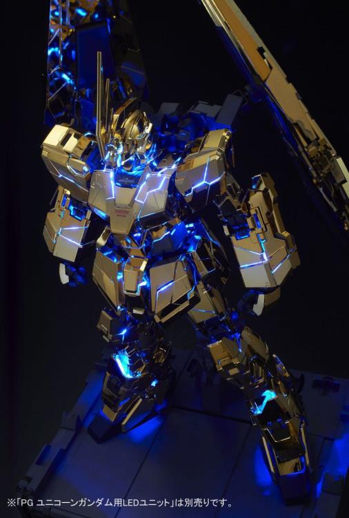 Mobile Suit Gundam UC: One of Seventy Two PG RX-0 Unicorn Gundam 03 Phenex Exclusive 1/60 Scale Model Kit Gallery Image 10