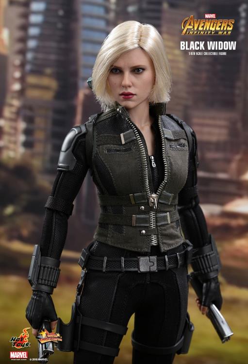 Avengers: Infinity War MMS460 Black Widow 1/6 Scale Collectible Figure Gallery Image 7