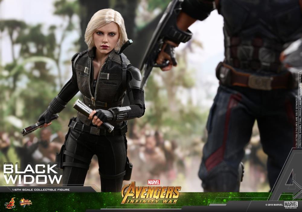 Avengers: Infinity War MMS460 Black Widow 1/6 Scale Collectible Figure Gallery Image 12