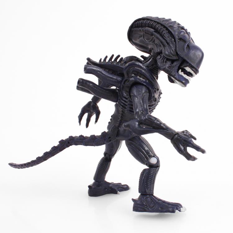 Aliens Action Vinyls Wave 1 Box of 12 Gallery Image 5
