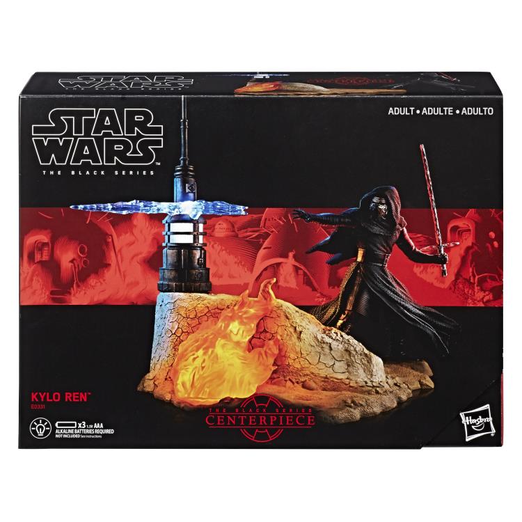 Star Wars: The Black Series Centerpiece 03 Kylo Ren Statue Gallery Image 9
