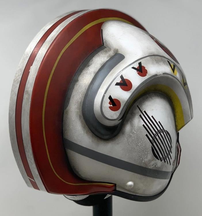 Star Wars Luke Skywalker Rebel Pilot (A New Hope) 1:1 Scale Wearable Helmet Gallery Image 7