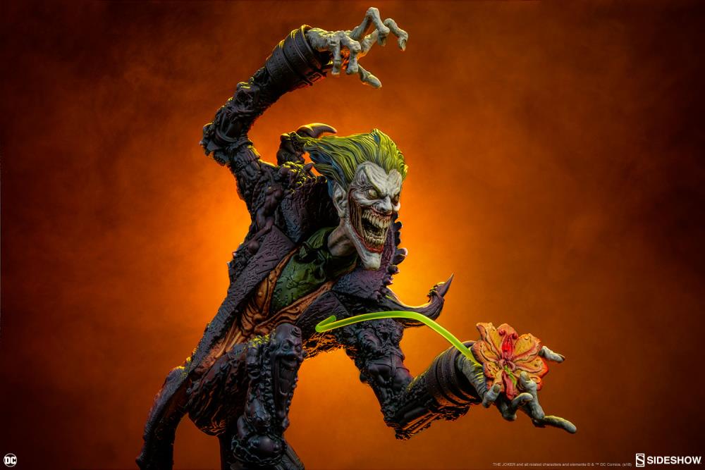 DC Comics Gotham City Nightmare Collection Joker Statue Gallery Image 11