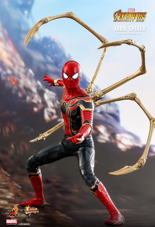 Avengers: Infinity War MMS482 Iron Spider 1/6th Scale Collectible Figure Gallery Image 3