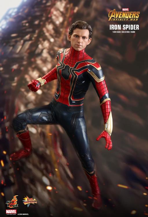 Avengers: Infinity War MMS482 Iron Spider 1/6th Scale Collectible Figure Gallery Image 6