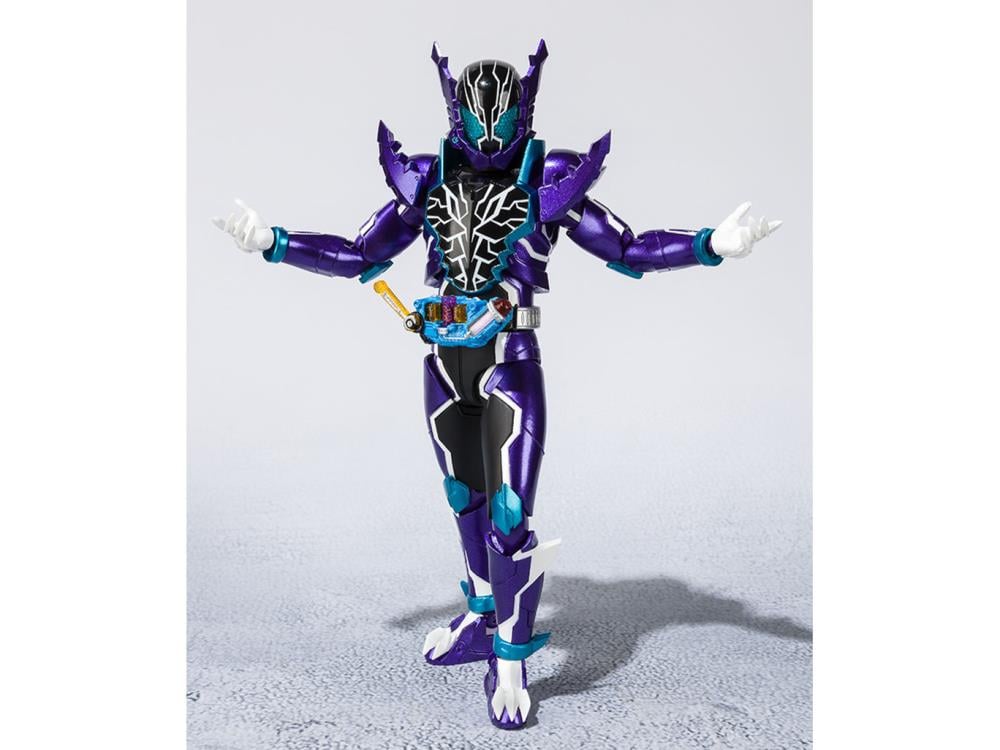 Kamen Rider S.H.Figuarts Kamen Rider Rogue Exclusive Action Figure Gallery Image 6