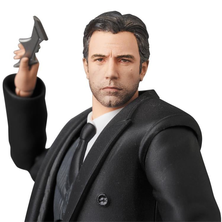 Justice League MAFEX No.076 Bruce Wayne Action Figure Gallery Image 7