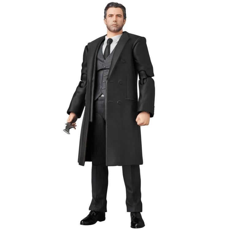 Justice League MAFEX No.076 Bruce Wayne Action Figure Gallery Image 4