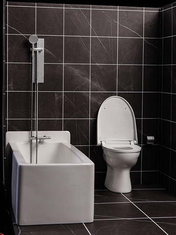 Bathroom 1/6 Scale Diorama Set Gallery Image 2